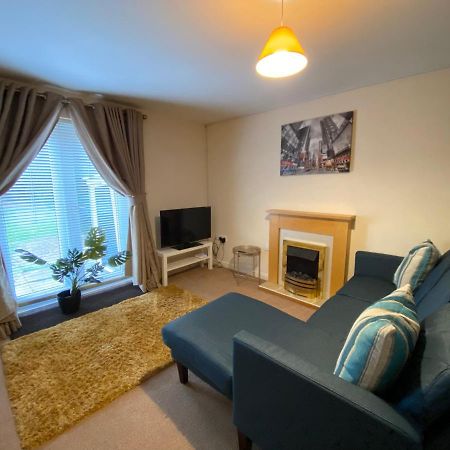 Wellingborough Cosy Hub Villa Great Harrowden Bagian luar foto