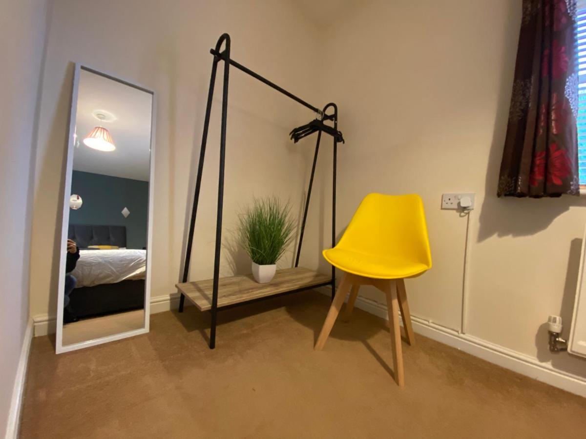 Wellingborough Cosy Hub Villa Great Harrowden Bagian luar foto