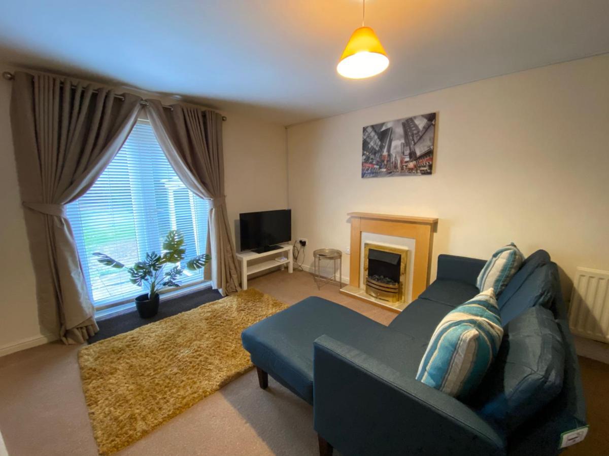 Wellingborough Cosy Hub Villa Great Harrowden Bagian luar foto